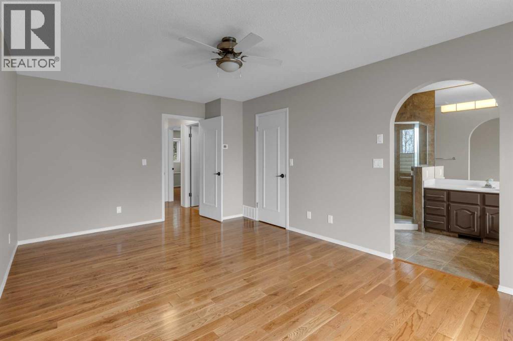 812 Shawnee Drive Sw, Calgary, Alberta  T2Y 1W8 - Photo 21 - A2290265