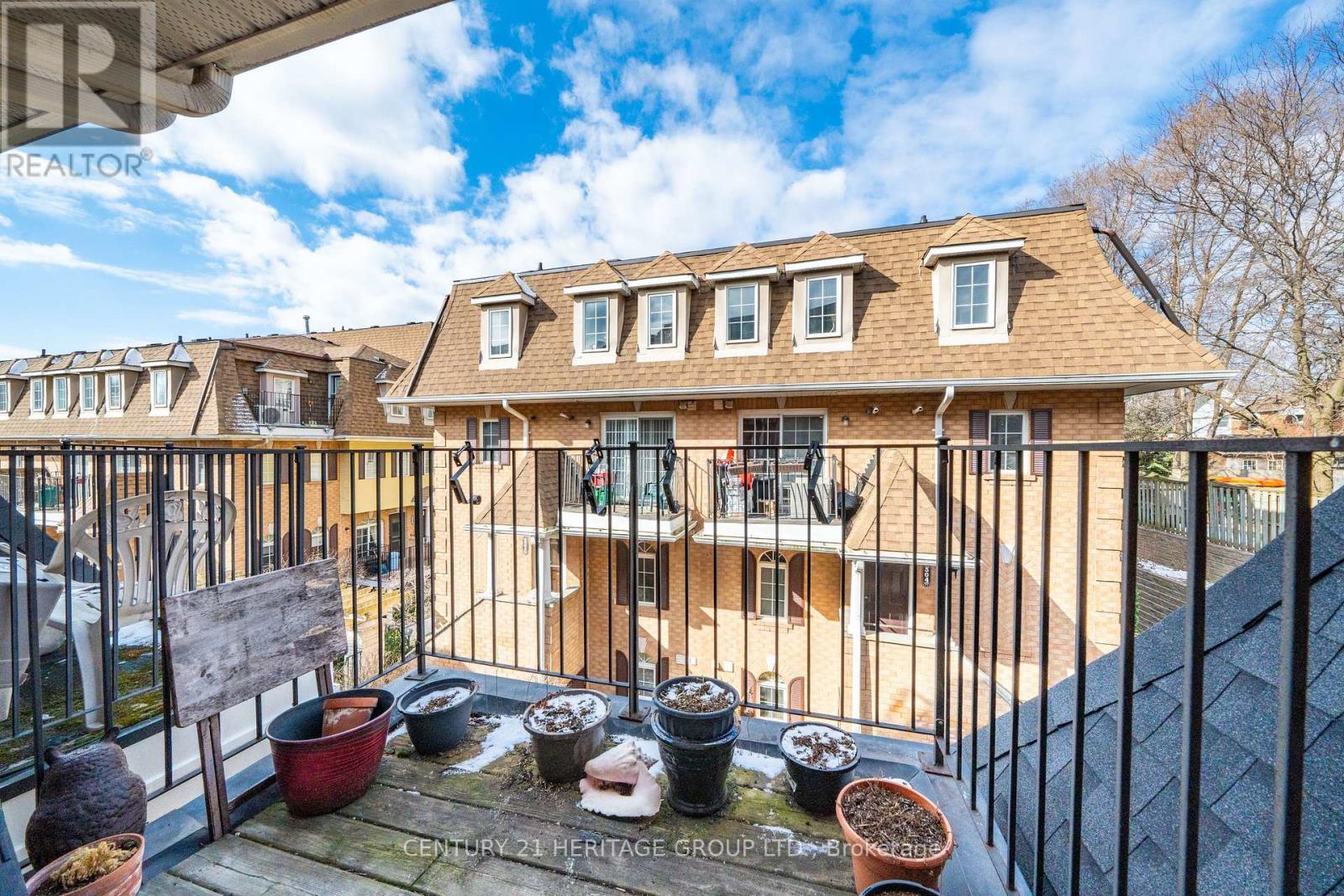 301 - 64 Sidney Belsey Crescent, Toronto (Weston), Ontario  M6M 5J4 - Photo 19 - W12899774