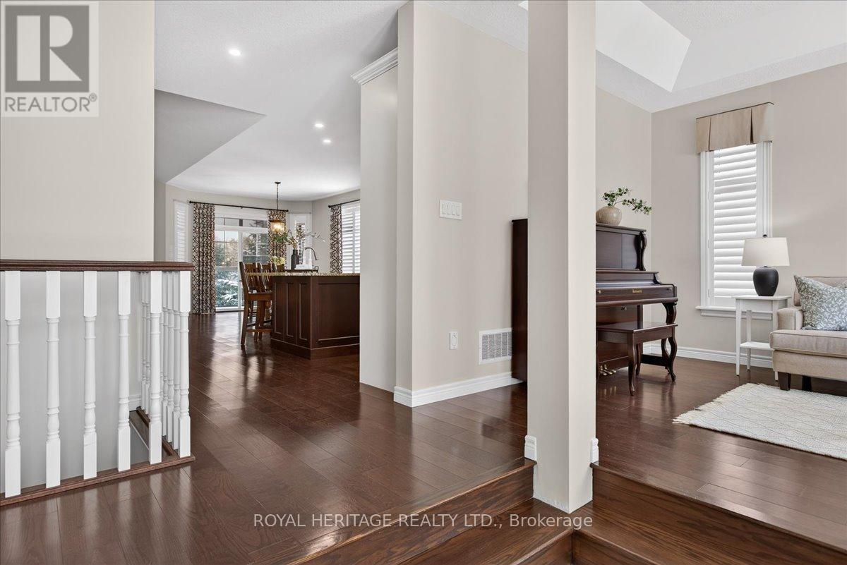 13 South Harbour Drive, Kawartha Lakes (Bobcaygeon), Ontario  K0M 1A0 - Photo 7 - X12901924