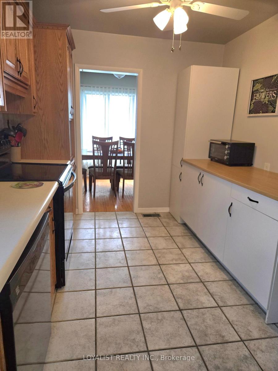 80 Lemoine Street, Belleville, Ontario  K8P 4G9 - Photo 10 - X12901934