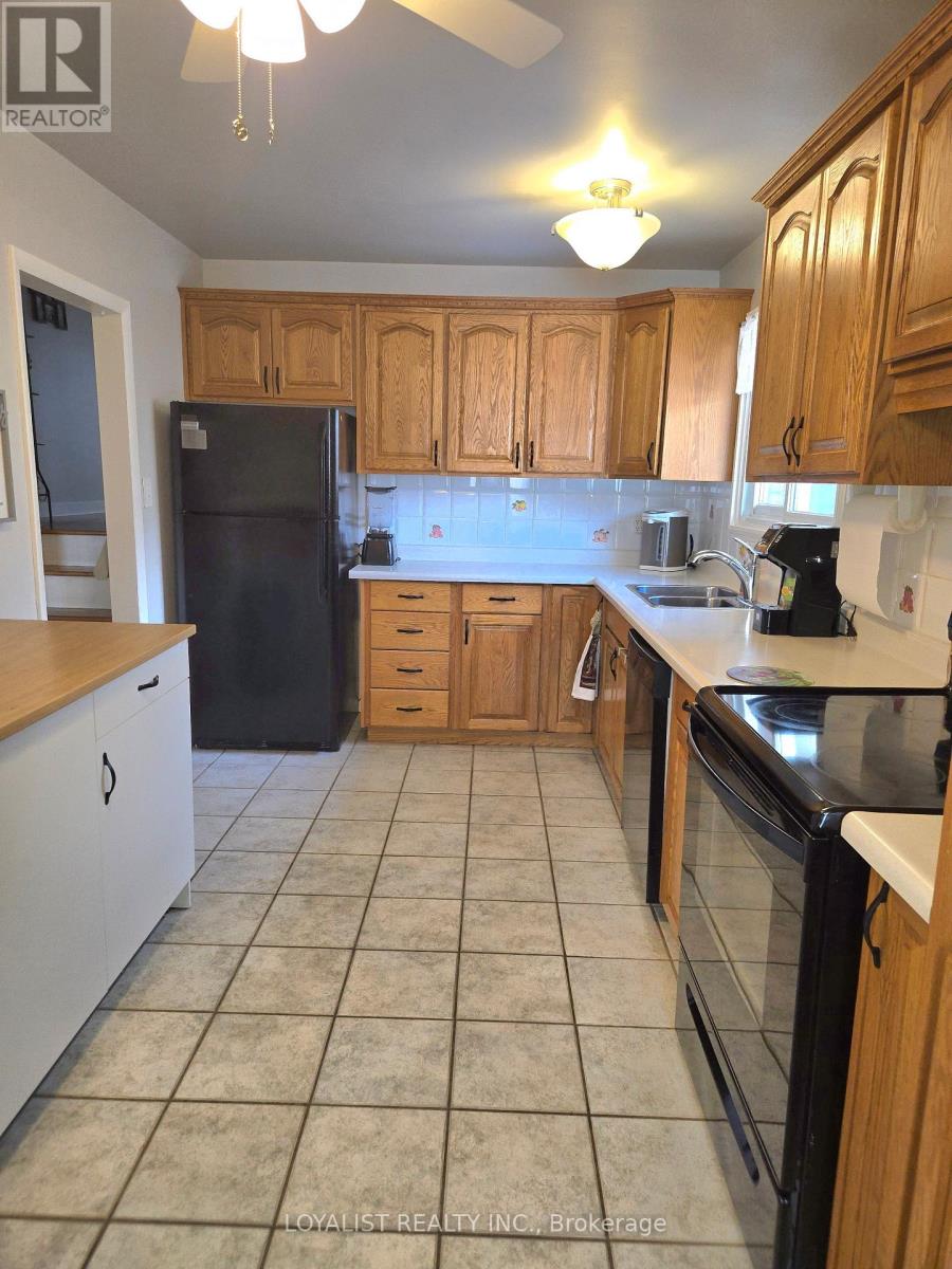 80 Lemoine Street, Belleville, Ontario  K8P 4G9 - Photo 11 - X12901934