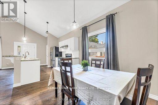 100 Queen Street, Kawartha Lakes (Fenelon Falls), Ontario  K0M 1N0 - Photo 8 - X12901944