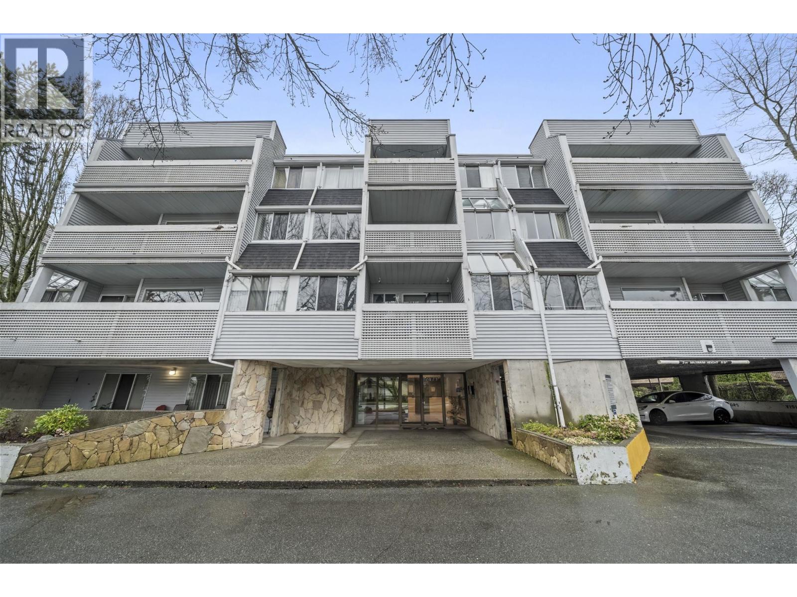 211 7471 Blundell Road, Richmond, British Columbia  V6Y 1J6 - Photo 1 - R3101737