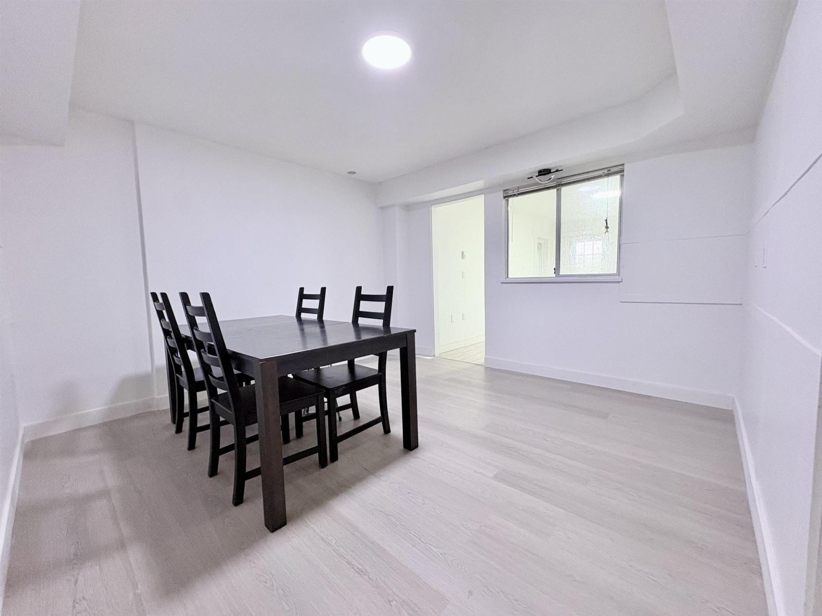 13346 92 Avenue, Surrey, British Columbia  V3V 7S9 - Photo 5 - R3101377