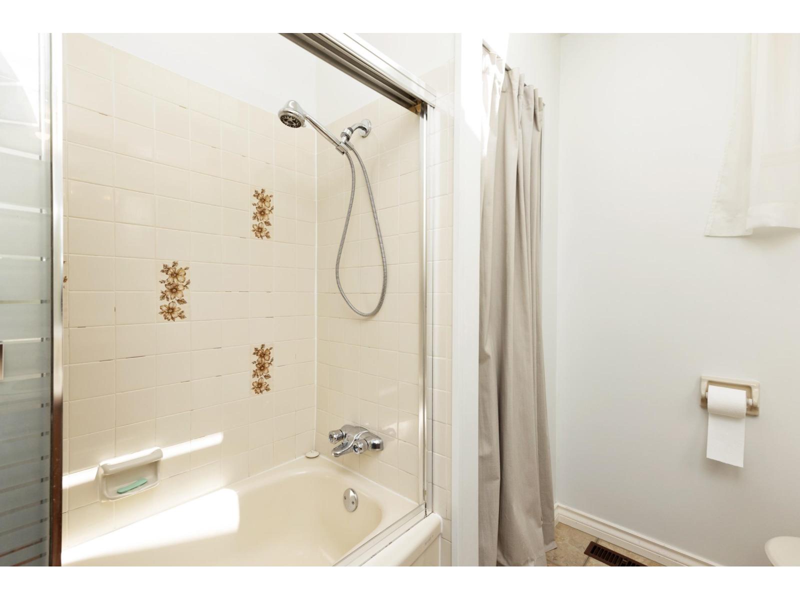 18827 57 Avenue, Surrey, British Columbia  V3S 7M4 - Photo 27 - R3101560