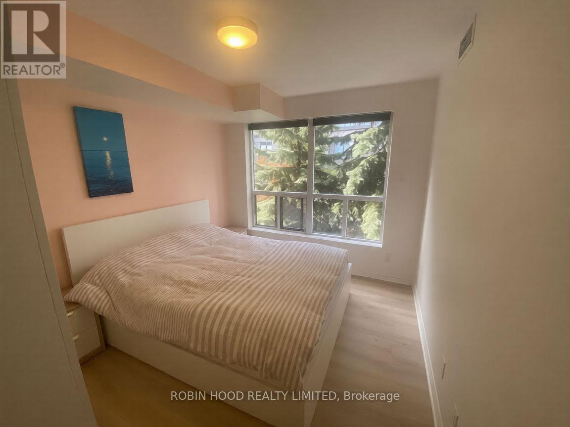 Unit 203 - 19 Barberry Place, Toronto (Bayview Village), Ontario  M2K 3E3 - Photo 4 - C12901918