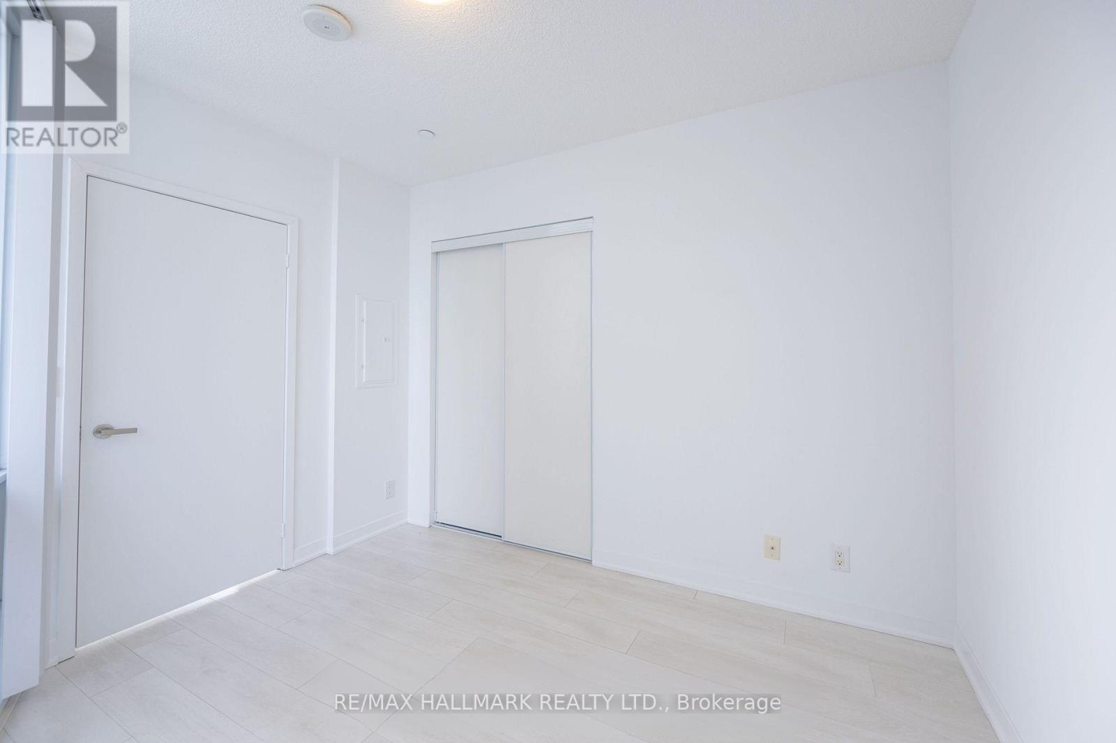 2907 - 100 Harbour Street, Toronto (Waterfront Communities), Ontario  M5J 0C3 - Photo 9 - C12901946