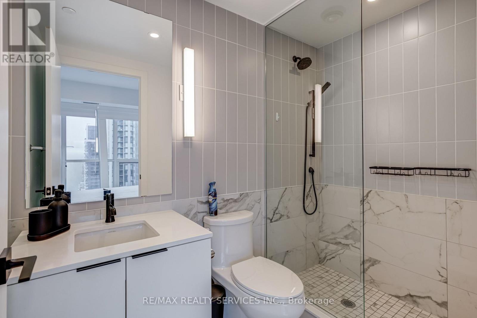 4106 - 327 King Street W, Toronto, Ontario  M5V 0W7 - Photo 26 - C12901950