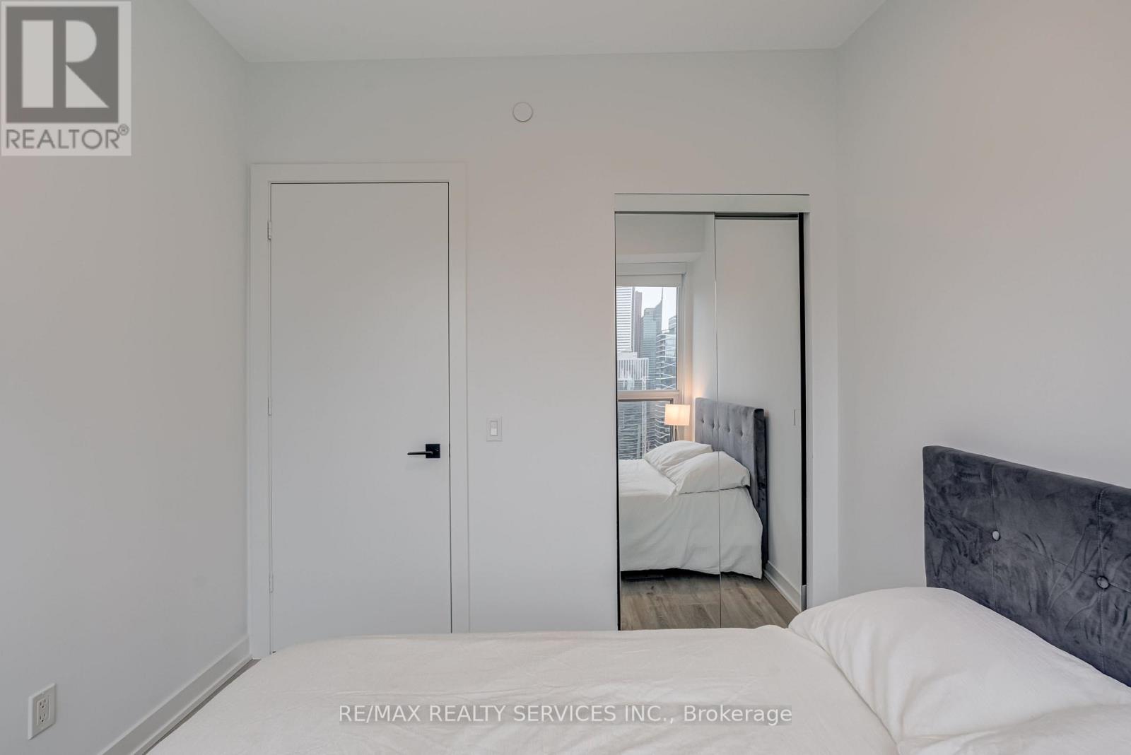 4106 - 327 King Street W, Toronto, Ontario  M5V 0W7 - Photo 29 - C12901950