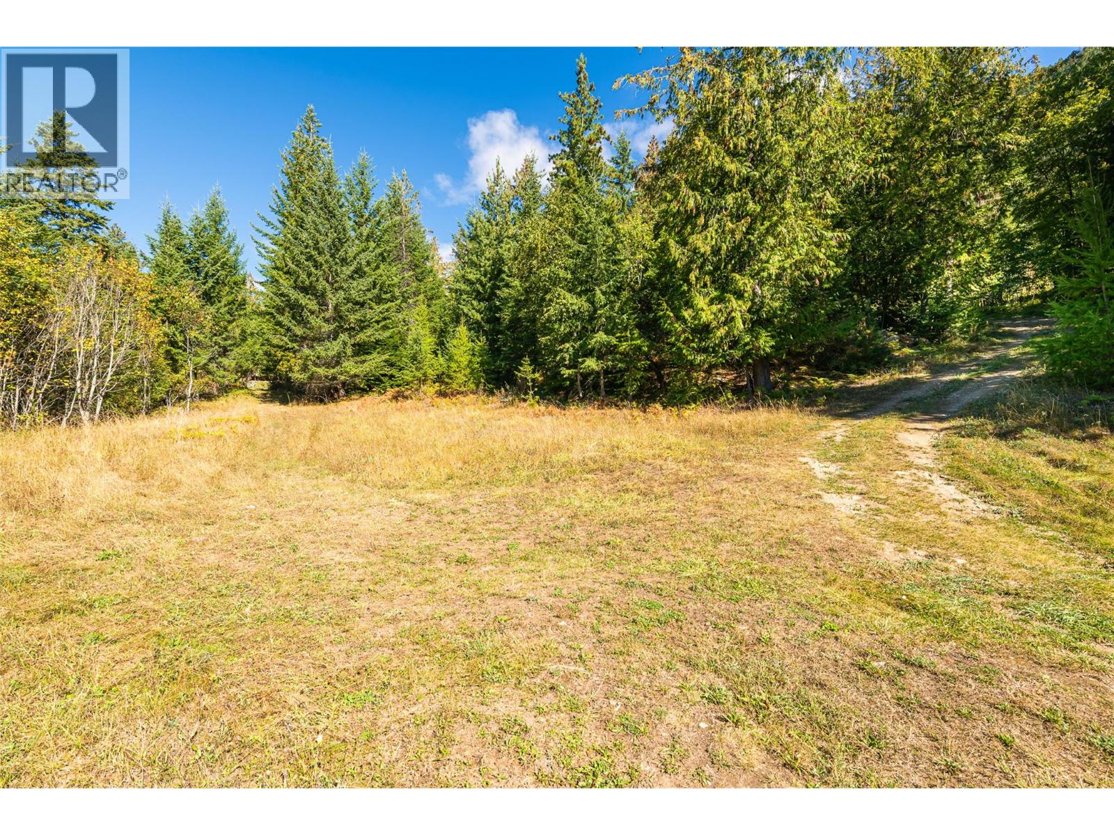 13625 & 13631 Mountain Shores Road, Boswell, British Columbia  V0B 1A0 - Photo 18 - 10364143