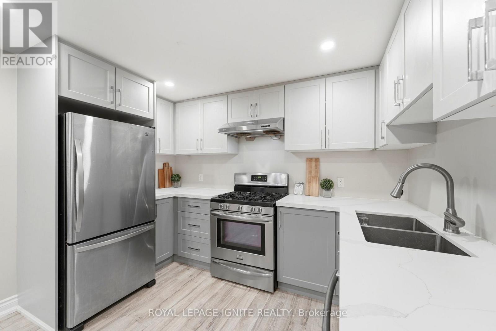 174 Darlingside Drive, Toronto (West Hill), Ontario  M1E 3P6 - Photo 34 - E12901976