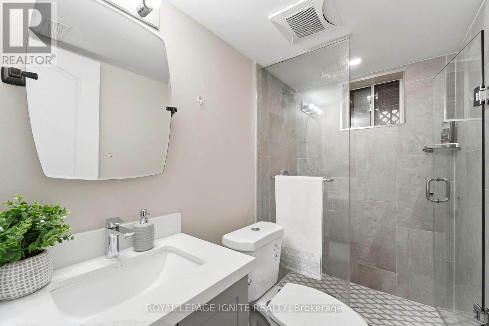 174 Darlingside Drive, Toronto (West Hill), Ontario  M1E 3P6 - Photo 36 - E12901976