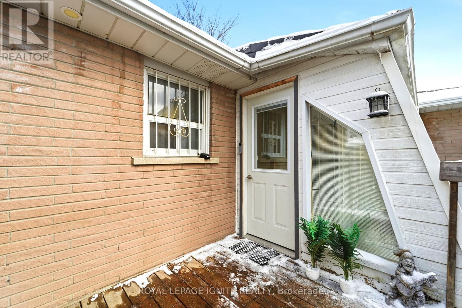 174 Darlingside Drive, Toronto (West Hill), Ontario  M1E 3P6 - Photo 43 - E12901976