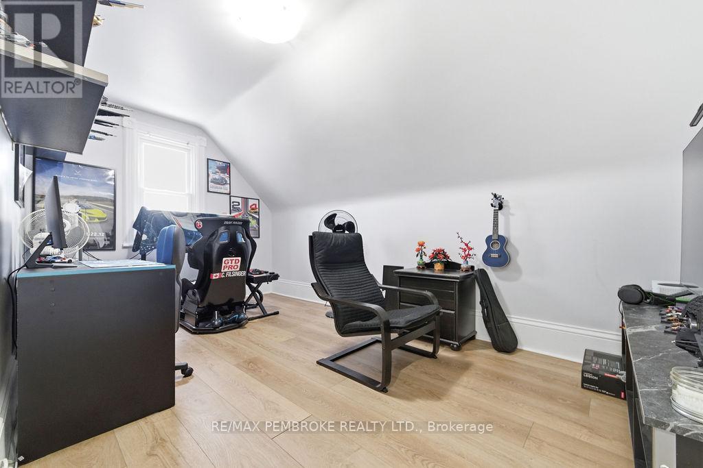 841 Pembroke Street W, Pembroke, Ontario  K8A 5P5 - Photo 28 - X12901954