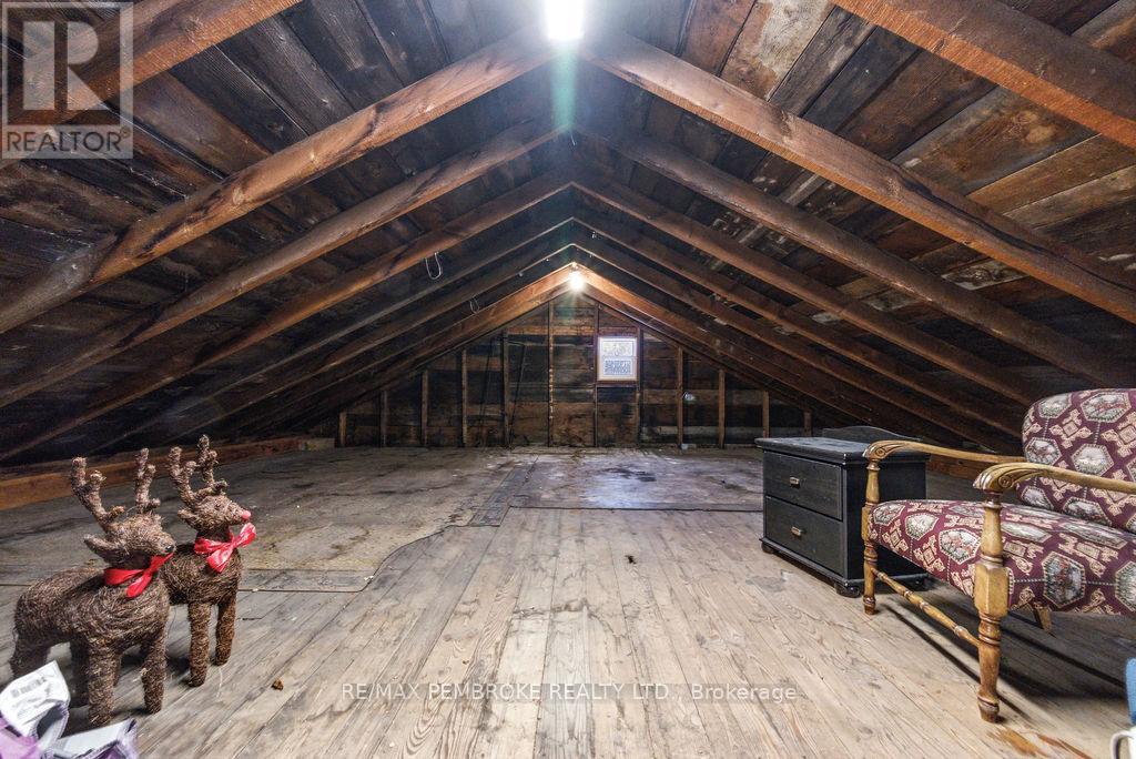 841 Pembroke Street W, Pembroke, Ontario  K8A 5P5 - Photo 45 - X12901954