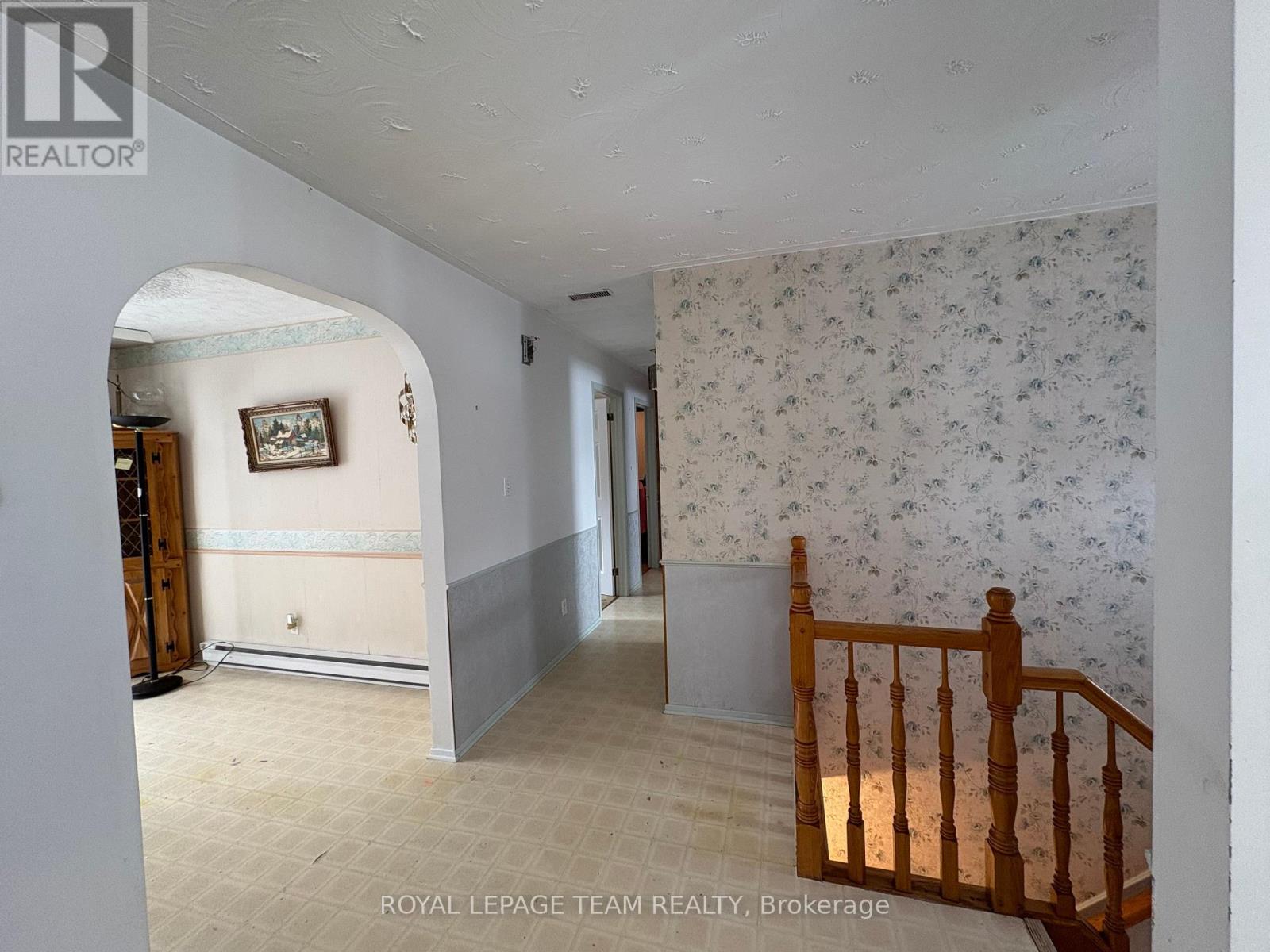 1120 Saint-Jacques Street, Clarence-Rockland, Ontario  K4K 1B4 - Photo 10 - X12901908