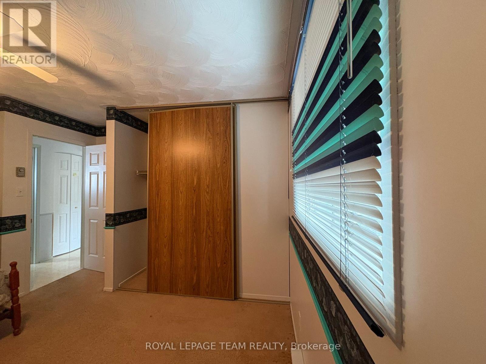 1120 Saint-Jacques Street, Clarence-Rockland, Ontario  K4K 1B4 - Photo 13 - X12901908