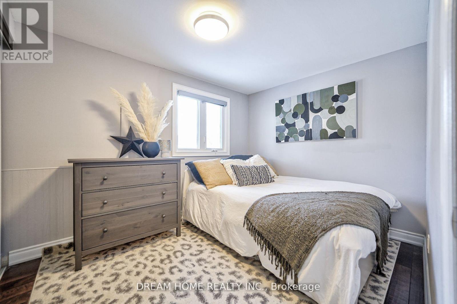 417 Borden Avenue, Newmarket, Ontario  L3Y 5C1 - Photo 13 - N12901948