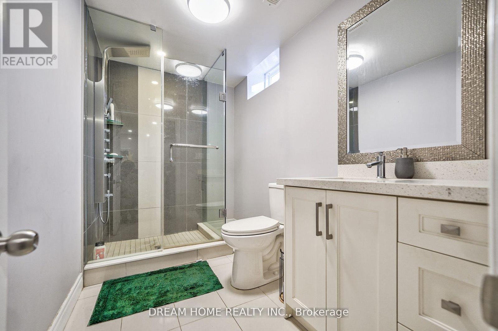 417 Borden Avenue, Newmarket, Ontario  L3Y 5C1 - Photo 20 - N12901948