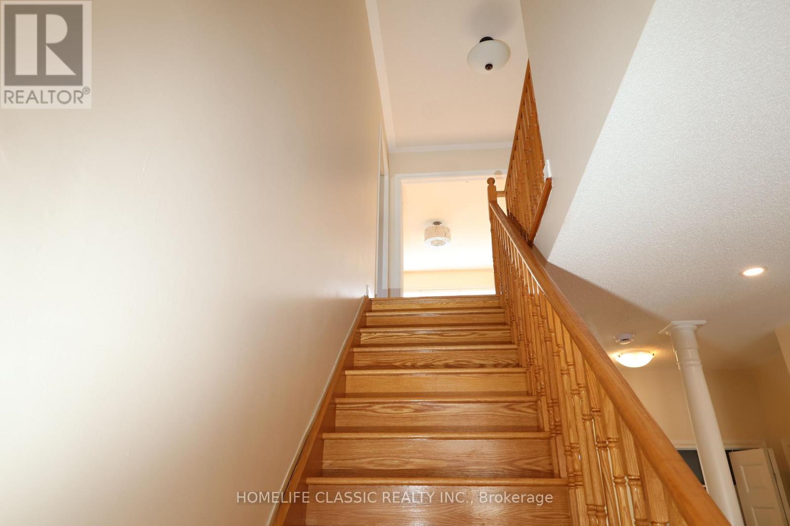 41 Chelton Dr Drive, Richmond Hill (Oak Ridges), Ontario  L4E 4A9 - Photo 11 - N12901960