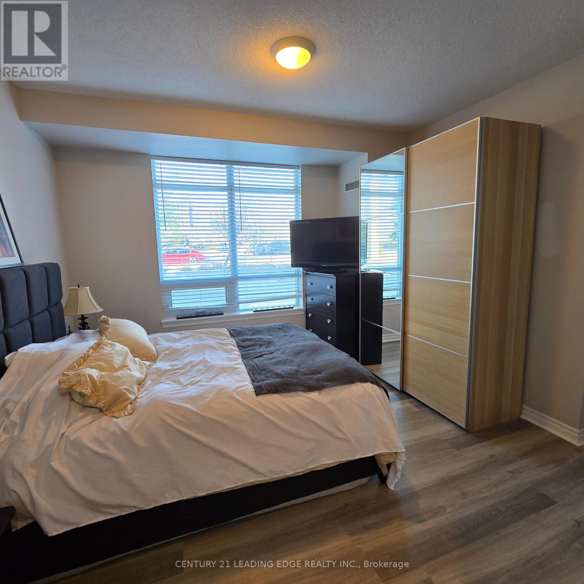 103 - 2325 Central Park Drive, Oakville (Ro River Oaks), Ontario  L6H 0E2 - Photo 12 - W12901916