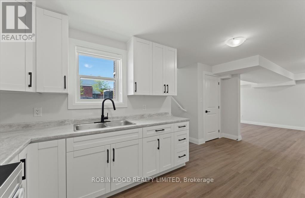 Unit 2 - 1843 Meldrum Road, Windsor, Ontario  N8W 4E1 - Photo 8 - X12901906