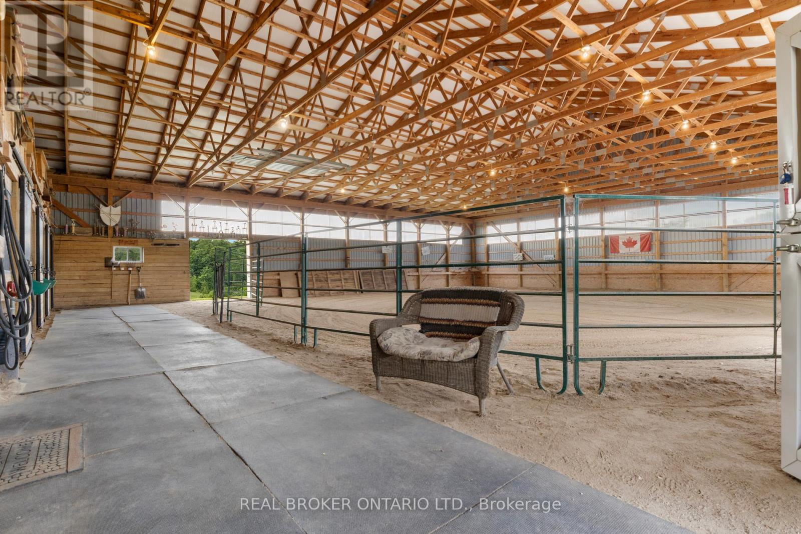 413294 Baseline Road, West Grey, Ontario  N0G 1R0 - Photo 6 - X12901940