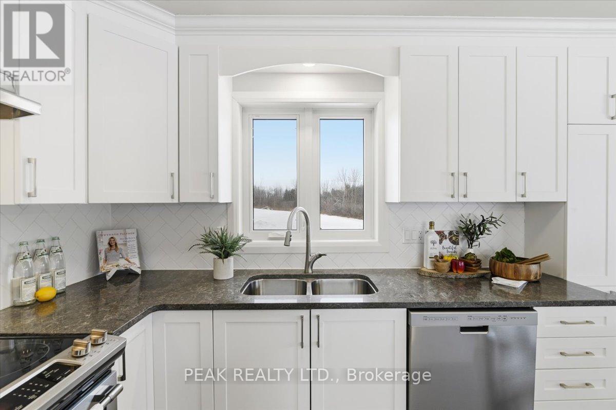 777 River Road, Kawartha Lakes (Ops), Ontario  K9V 4R4 - Photo 20 - X12701118