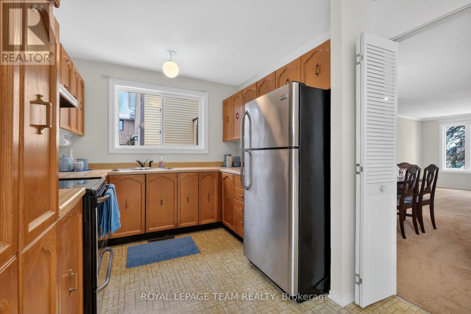 97 Huntsman Crescent, Ottawa, Ontario  K2M 1H8 - Photo 10 - X12901998