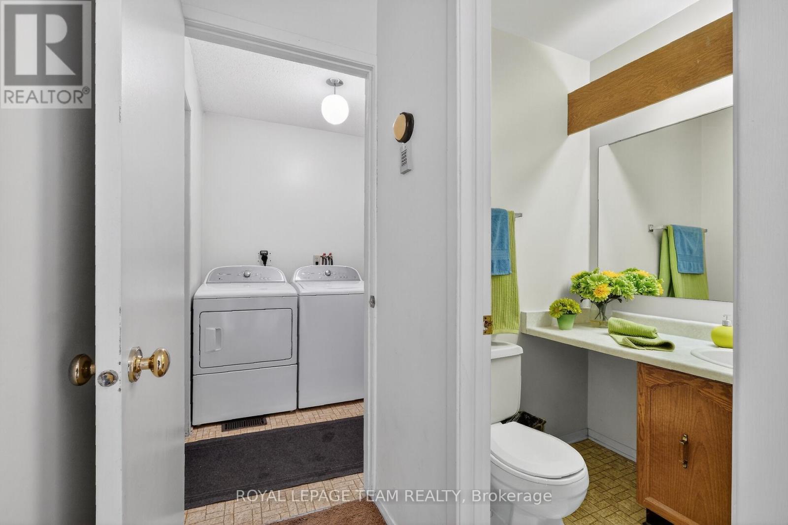 97 Huntsman Crescent, Ottawa, Ontario  K2M 1H8 - Photo 12 - X12901998