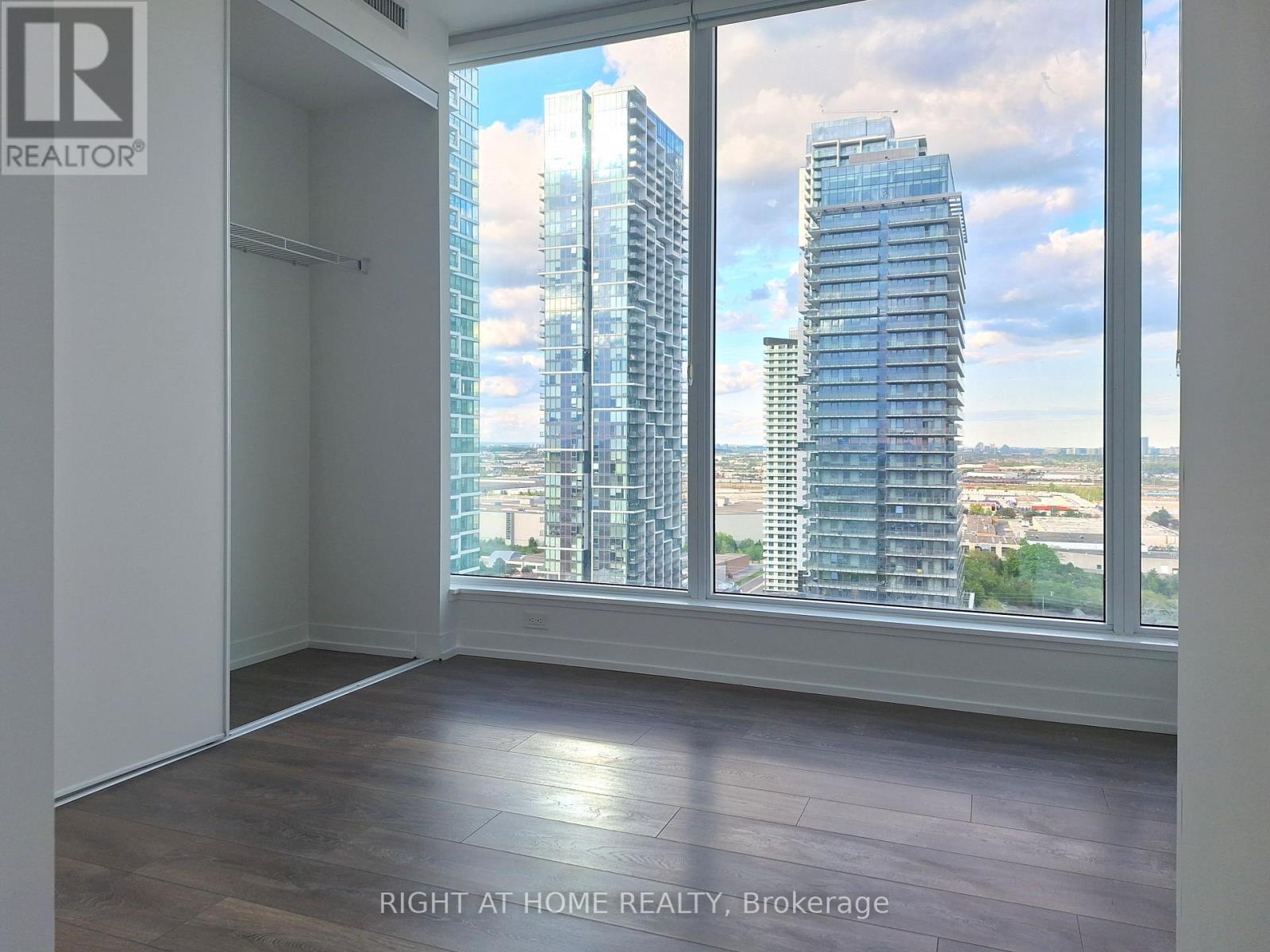 2702 - 5 Buttermill Avenue, Vaughan (Vaughan Corporate Centre), Ontario  L4K 0J5 - Photo 4 - N12901978