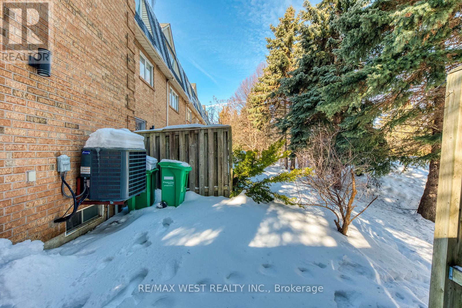 153 - 99 Bristol Road E, Mississauga, Ontario  L4Z 3P4 - Photo 44 - W12901990