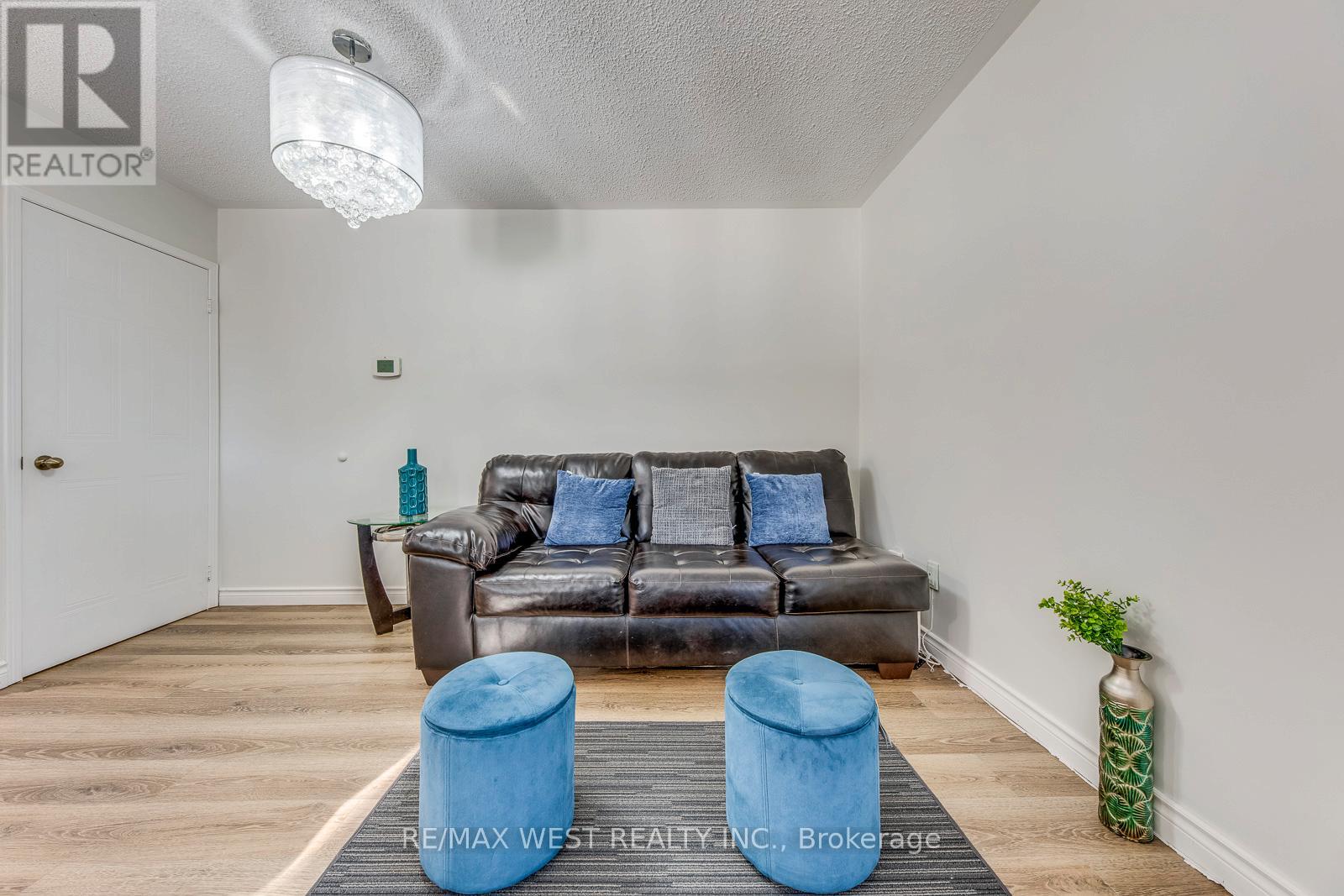 153 - 99 Bristol Road E, Mississauga, Ontario  L4Z 3P4 - Photo 9 - W12901990