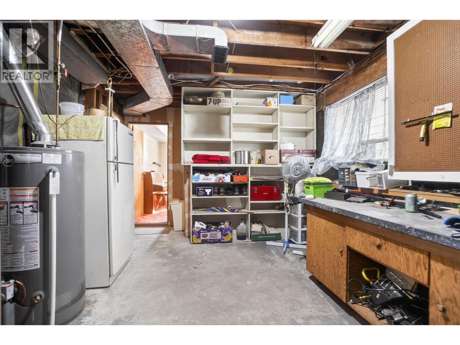 3180 E 3rd Avenue, Vancouver, British Columbia  V5M 1J2 - Photo 27 - R3101014