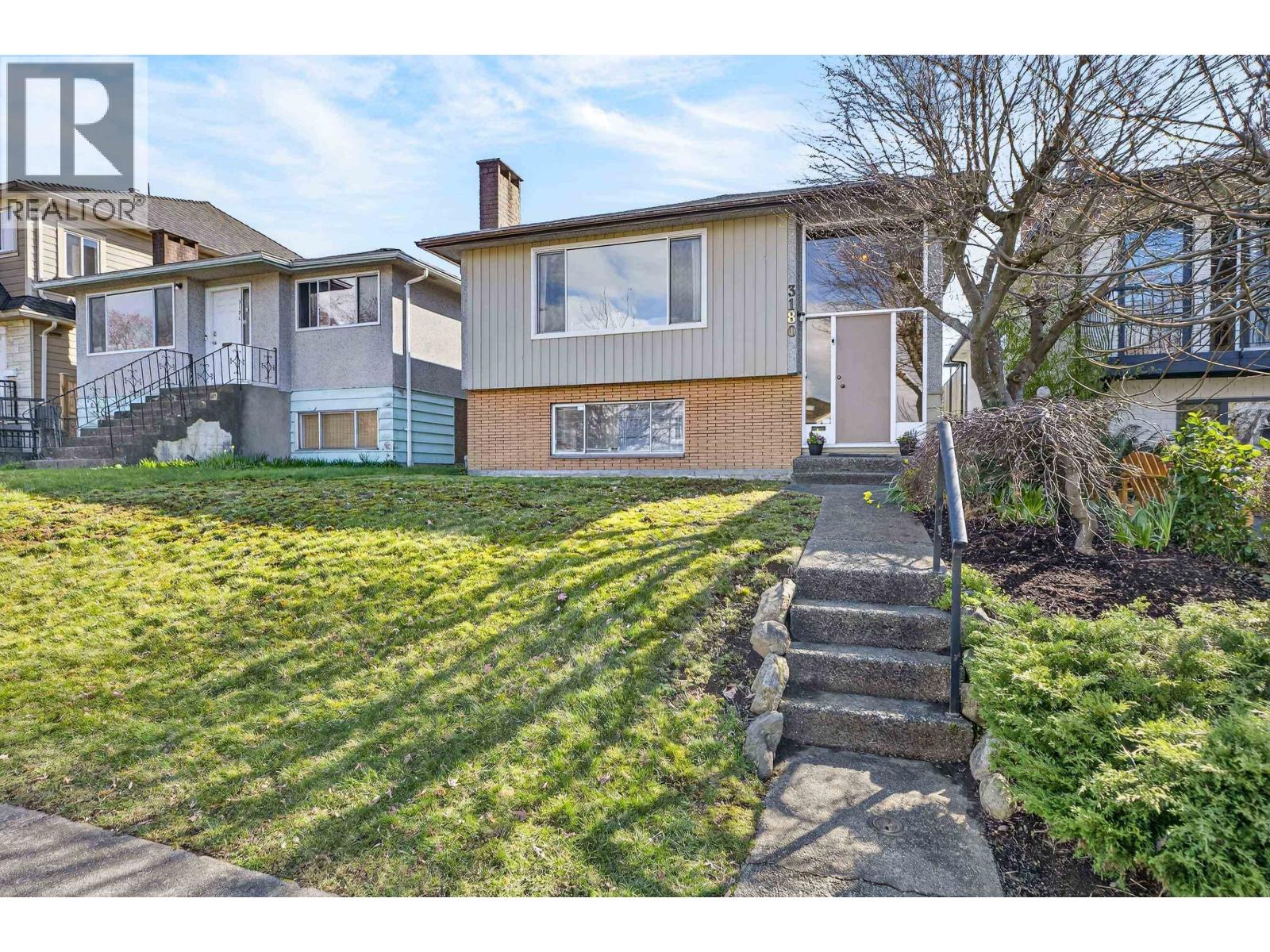 3180 E 3rd Avenue, Vancouver, British Columbia  V5M 1J2 - Photo 39 - R3101014