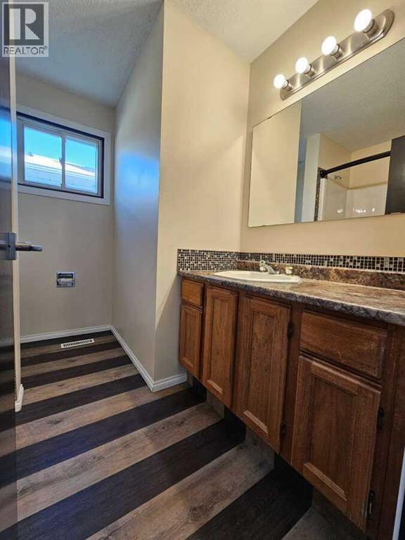 23 Strong Avenue SE, Medicine Hat, Alberta  T1B 3E8 - Photo 18 - A2294858