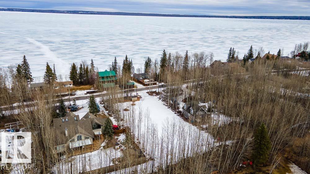 77 Crystal Springs Drive, Rural Wetaskiwin County, Alberta