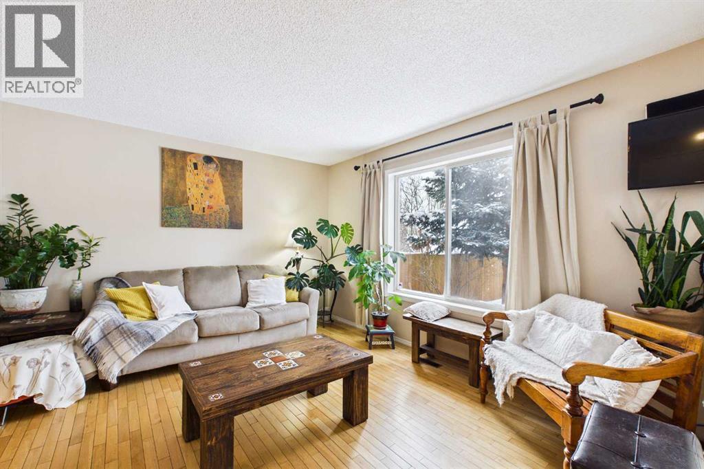 6 Bridlecreek Terrace Sw, Calgary, Alberta  T2Y 3N6 - Photo 6 - A2293950