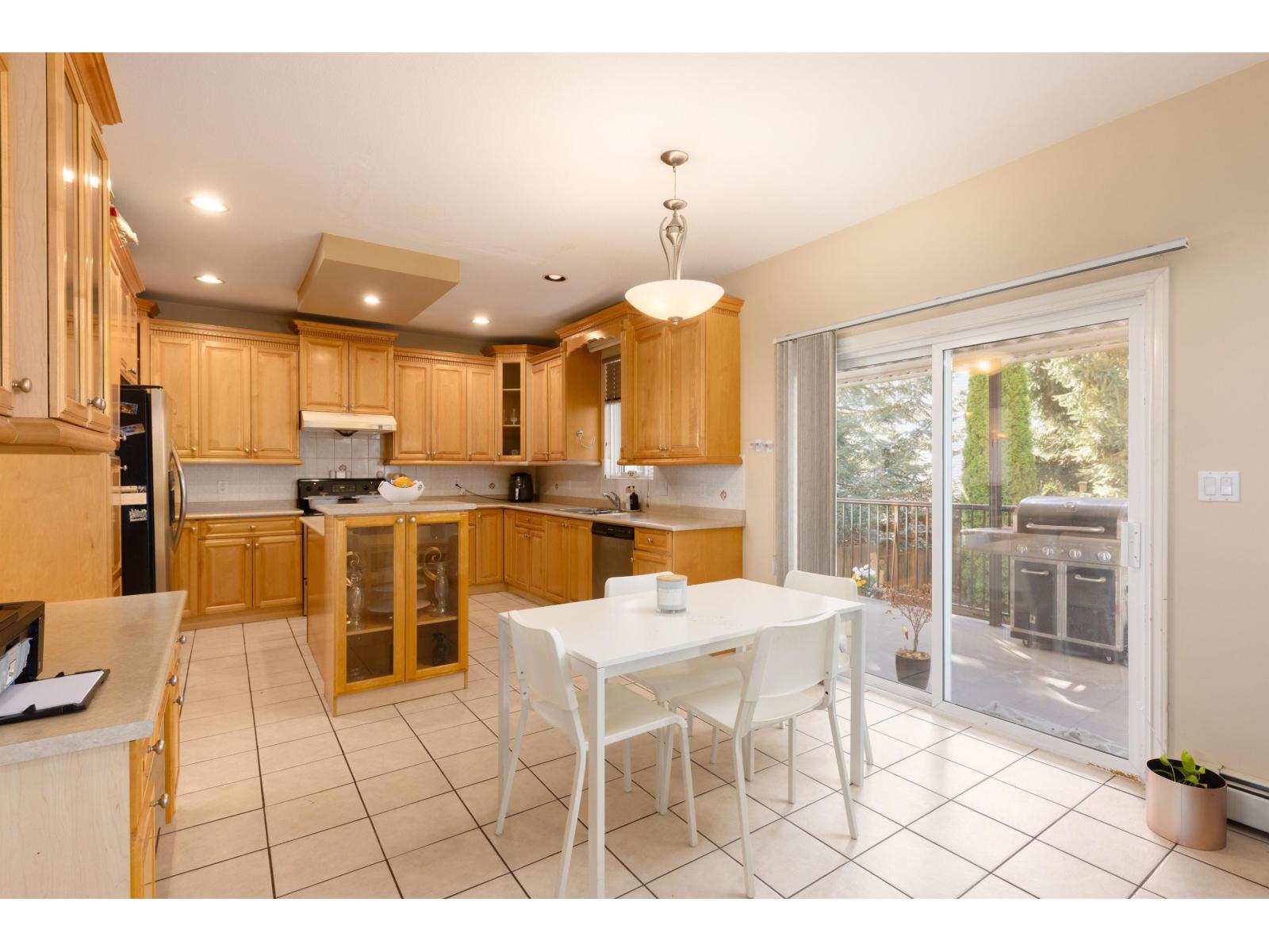 6761 145a Street, Surrey, British Columbia  V3S 0T2 - Photo 14 - R3101321