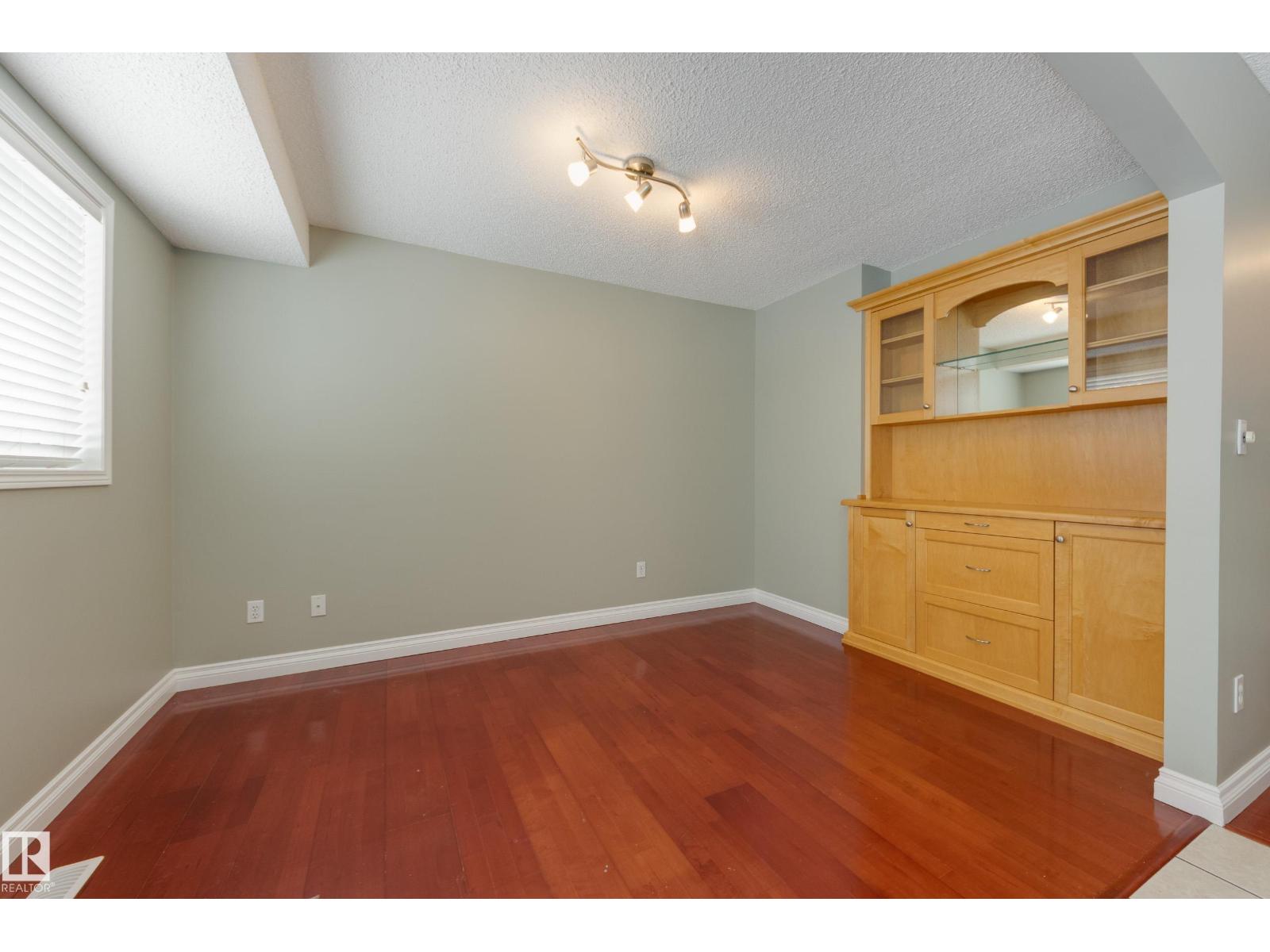 9916 178 Av Nw, Edmonton, Alberta  T5X 5X2 - Photo 18 - E4475254