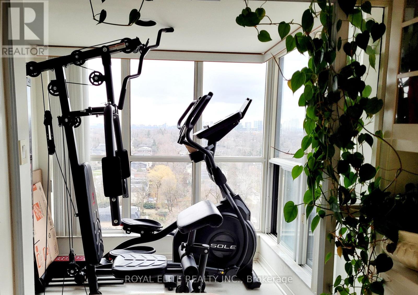 Sph206 - 28 Hollywood Avenue, Toronto, Ontario  M2N 6S4 - Photo 4 - C12902006