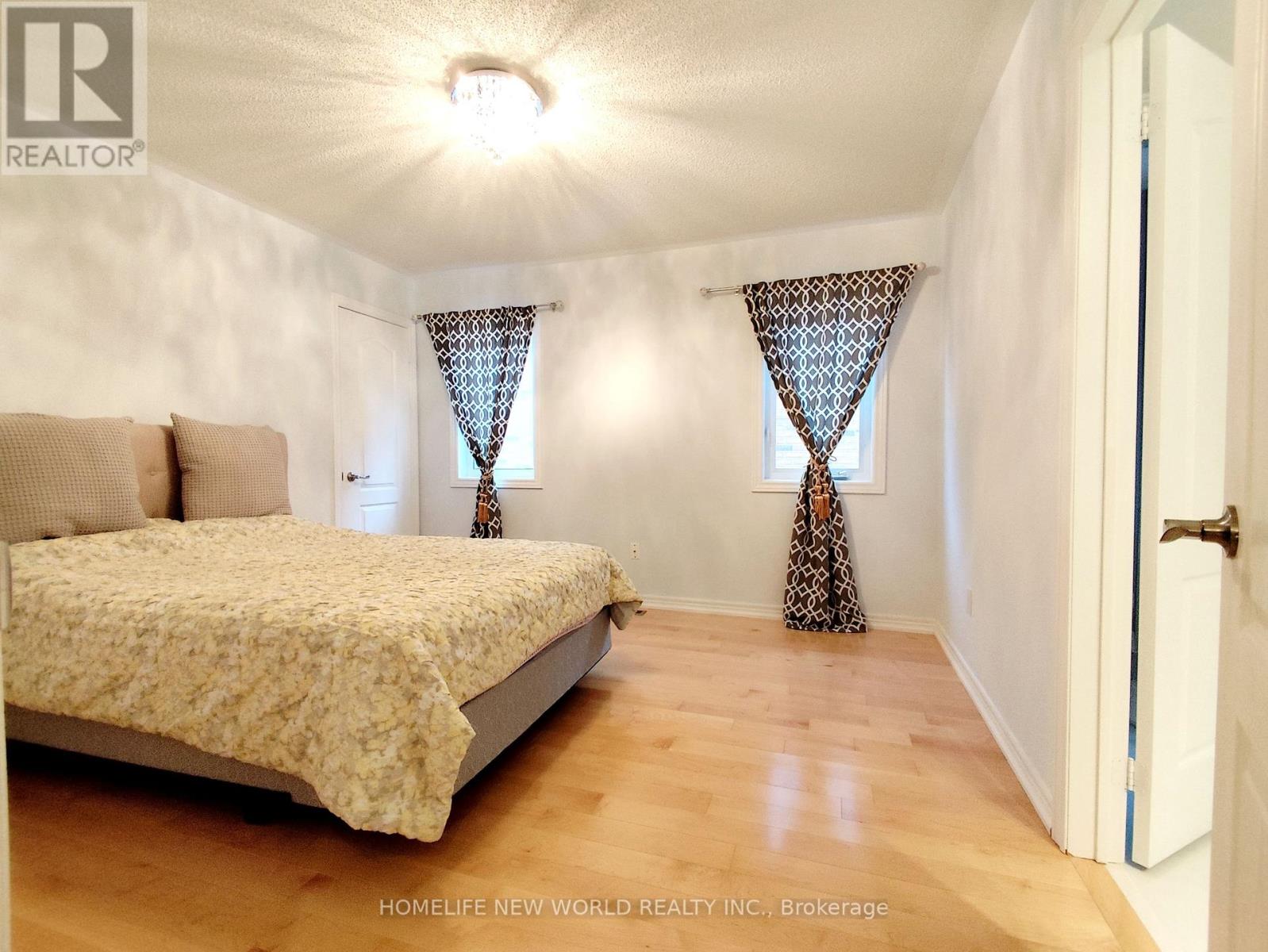 53 Larkmead Crescent, Markham, Ontario  L6C 3E1 - Photo 18 - N12902004