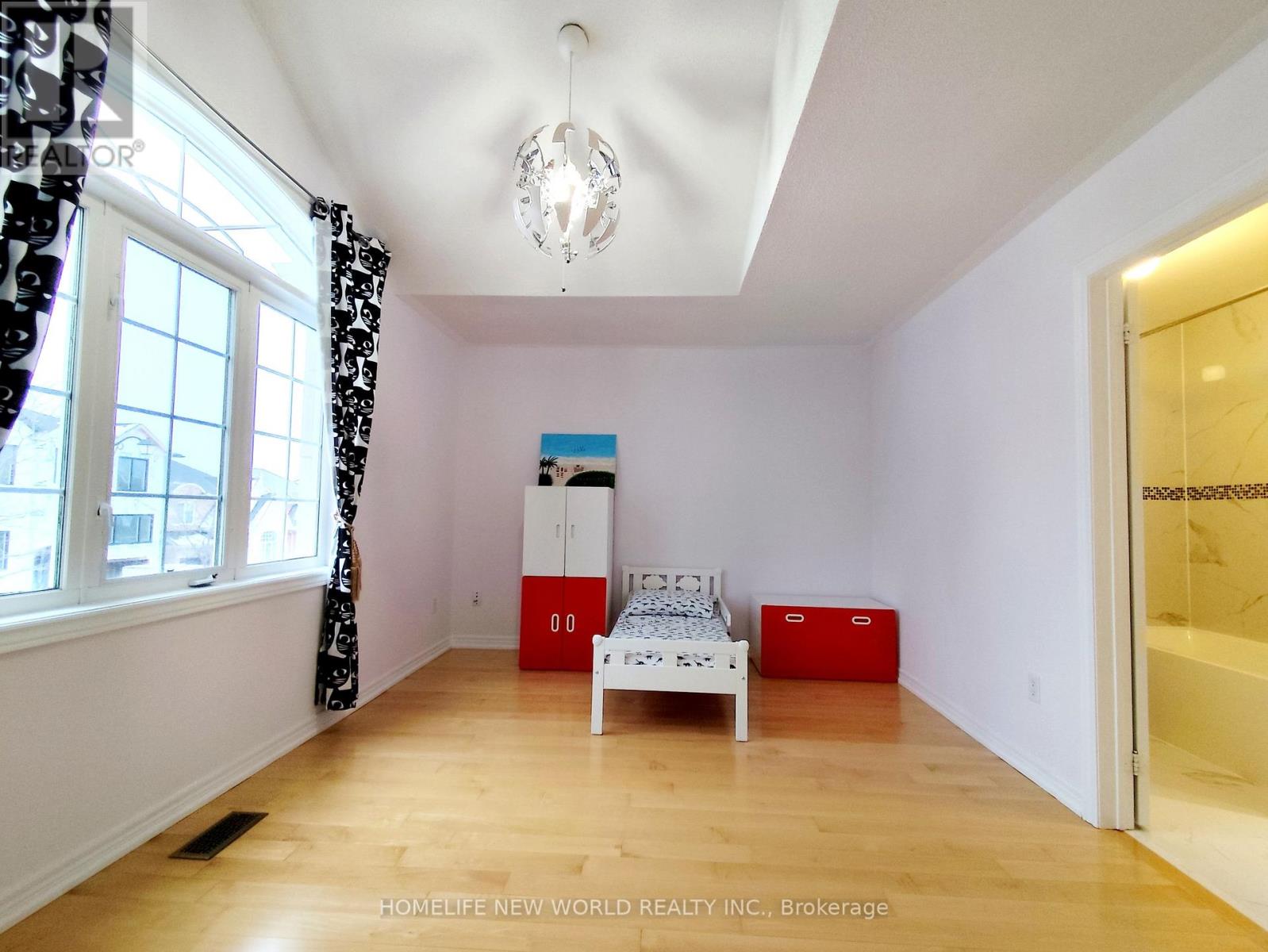 53 Larkmead Crescent, Markham, Ontario  L6C 3E1 - Photo 22 - N12902004