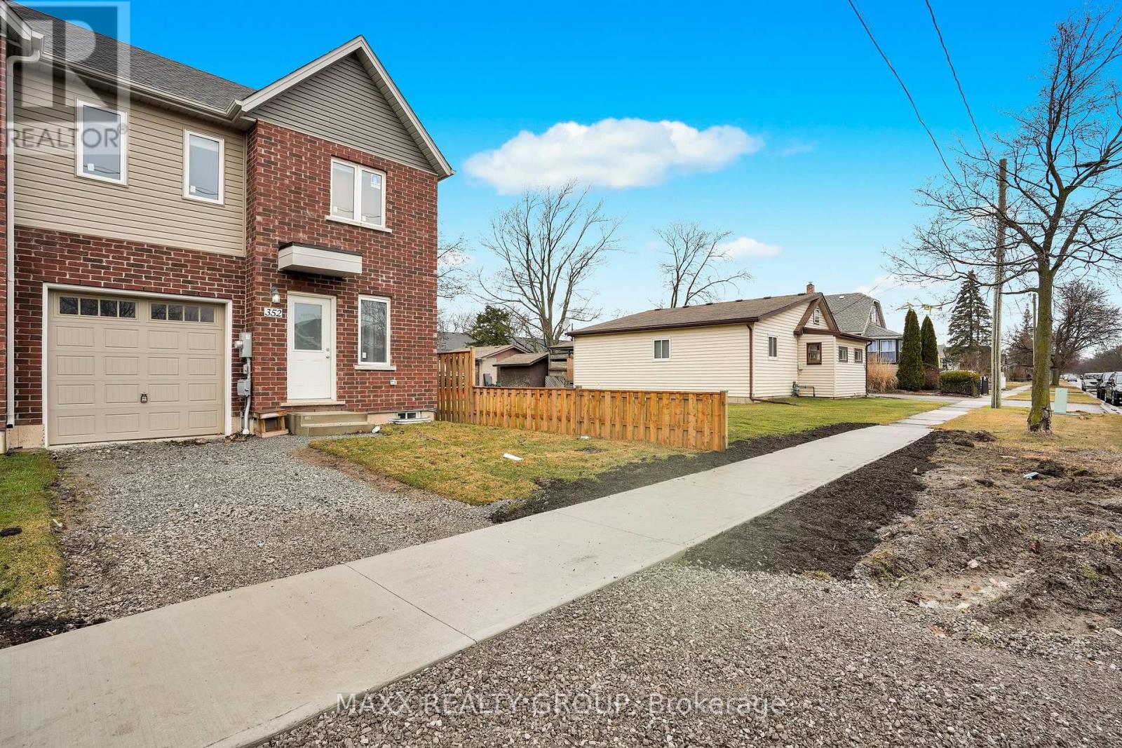 352 Alberta Street, Welland, Ontario  L3B 0K5 - Photo 5 - X12902018