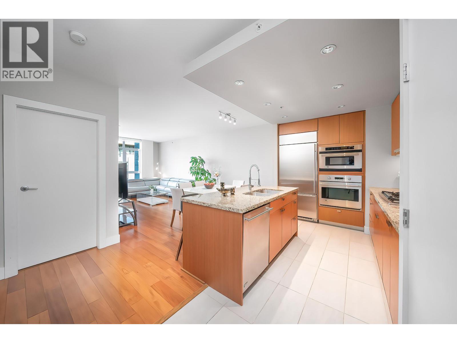 404 6080 Iona Drive, Vancouver, British Columbia V6T 0A4 - Photo 9 - R3067021