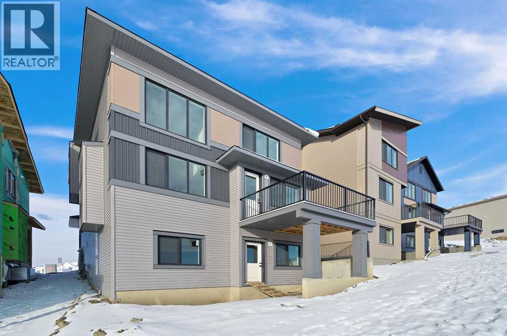 68 Heritage Ridge, Cochrane, Alberta  T4C 2J8 - Photo 33 - A2289865