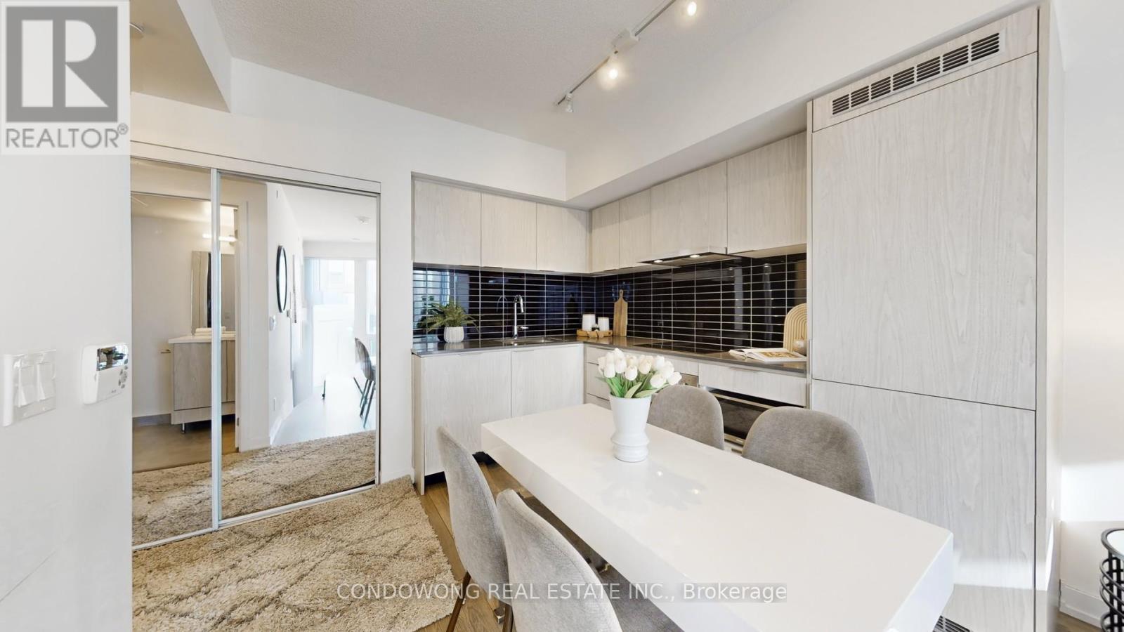 2909 - 60 Shuter Street, Toronto, Ontario  M5B 0B7 - Photo 4 - C12873968