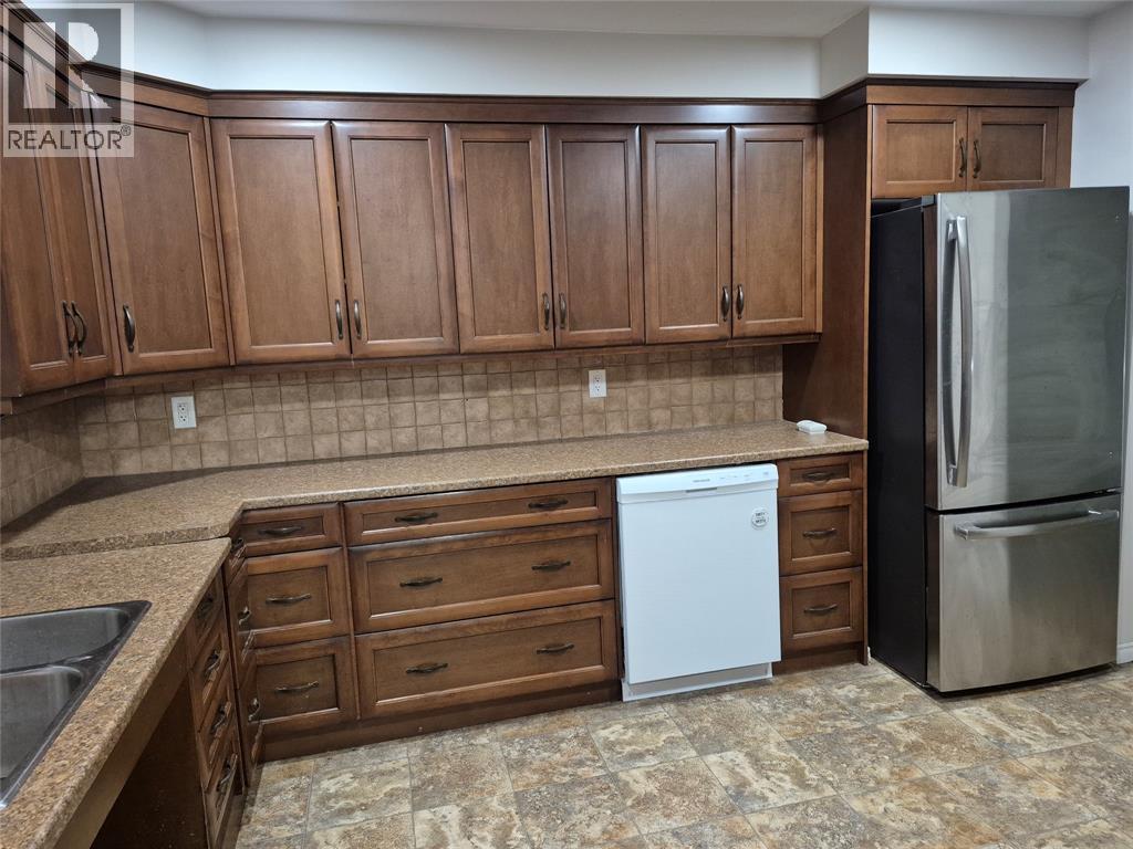 608 Winchester Crescent South, Sarnia, Ontario  N7S 4P9 - Photo 14 - 26005771