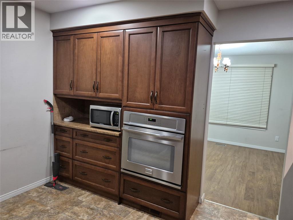 608 Winchester Crescent South, Sarnia, Ontario  N7S 4P9 - Photo 15 - 26005771