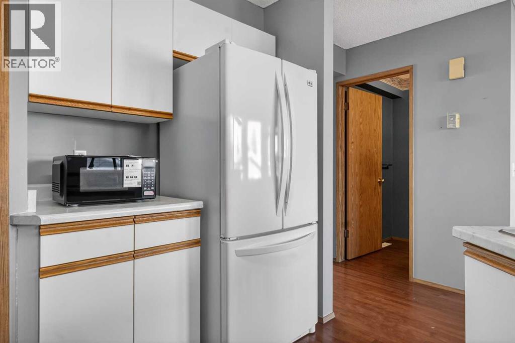 257 Fresno Place Ne, Calgary, Alberta  T1Y 6Y3 - Photo 11 - A2293996